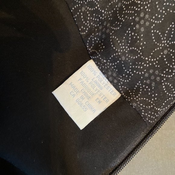 Black Sheer Skirt with Soft White Flower Design - EUC - Picture 10 of 11